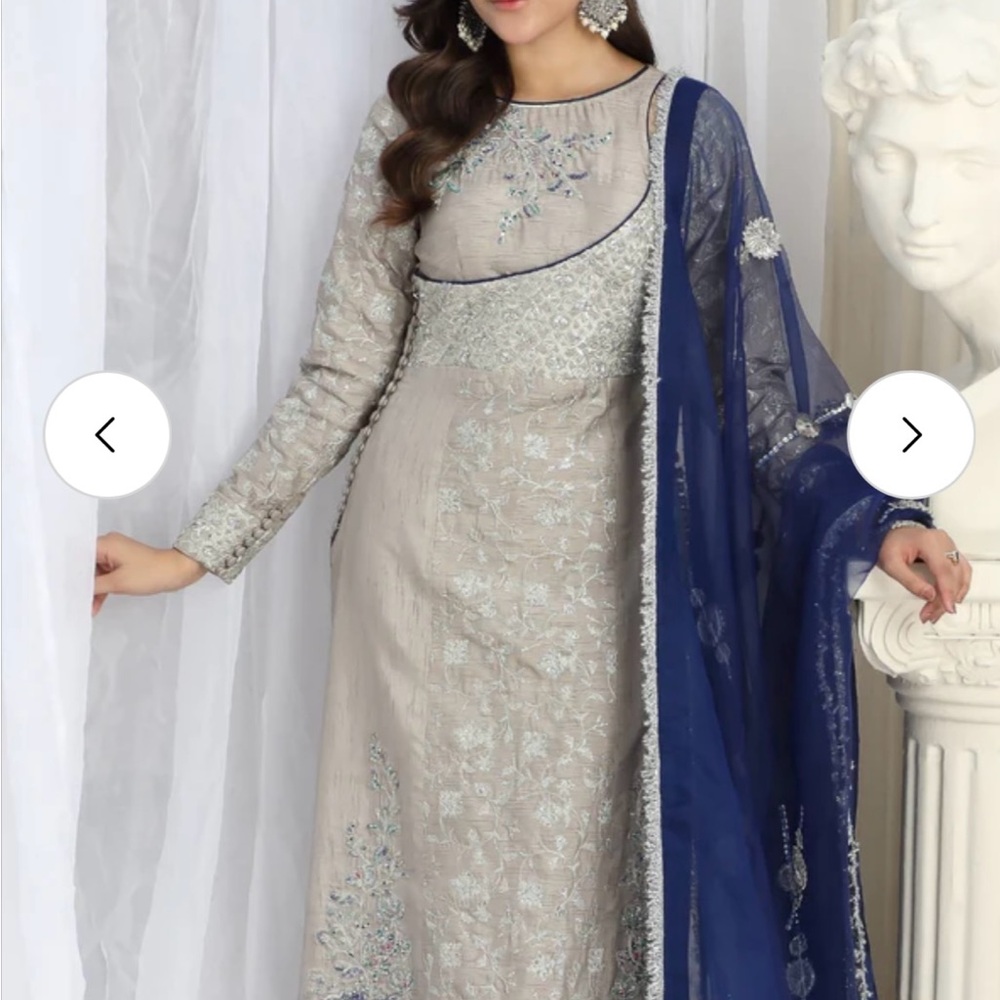 Elegant Long Sleeve Embroidered Grey Maxi Dress with Navy Dupatta